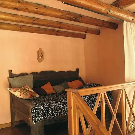Sleeps 2 Pool Wifi Apartment *